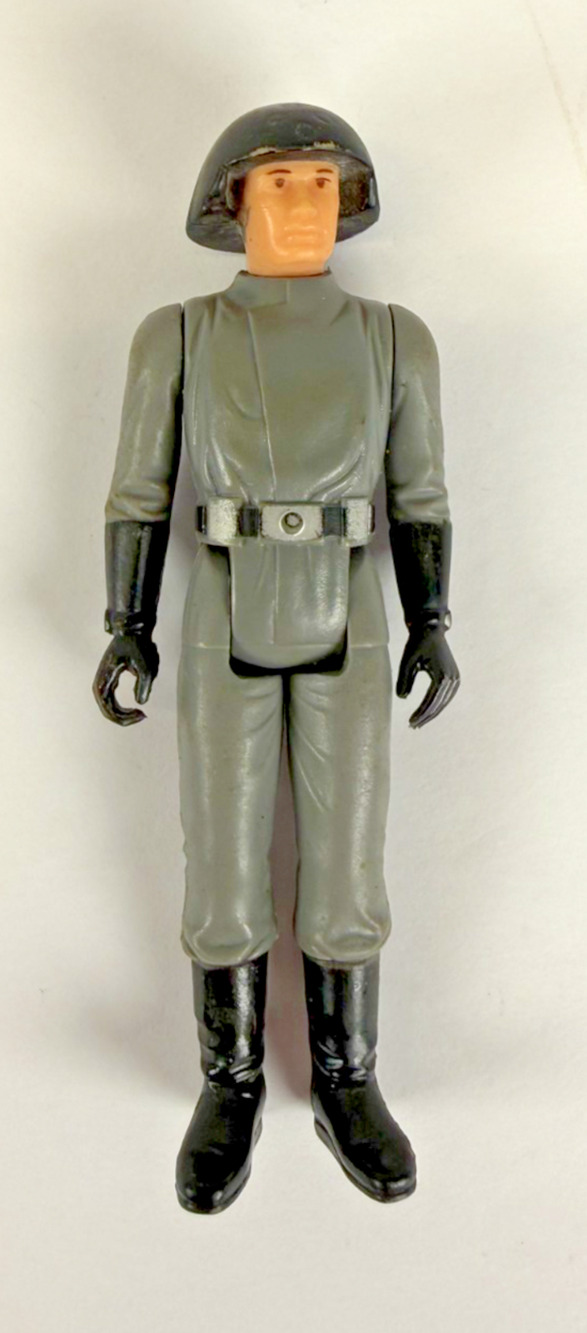 Vintage 1977 Kenner Star Wars: Empire Strikes Back - Star Destroyer Commander